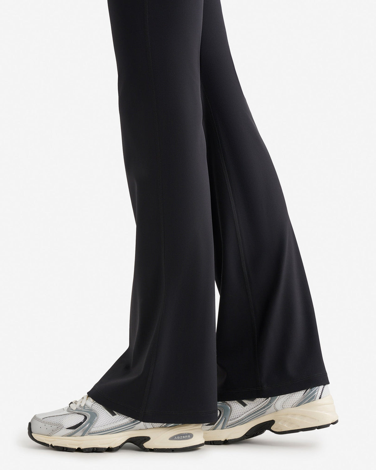 Restore Stretch Flare Legging