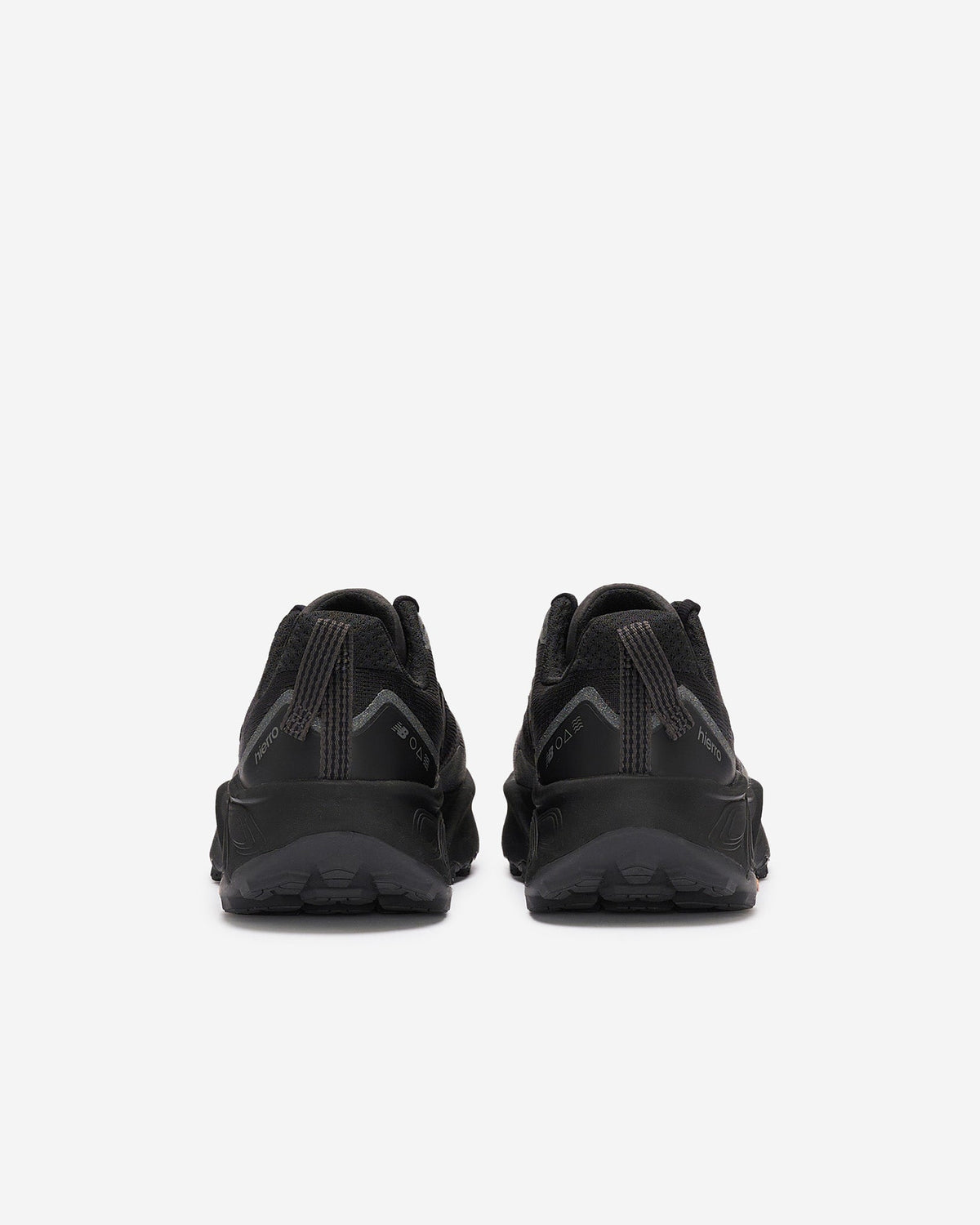 Mens New Balance Hierro